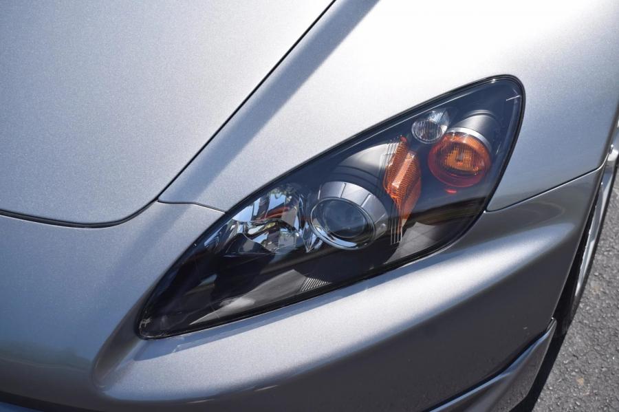 Детали экстерьера Honda S2000 (AP2) 2007 года  (NA) (фото 35 из 155)